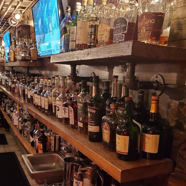 Neat Bourbon Bar-Bar-Food-Photo-6