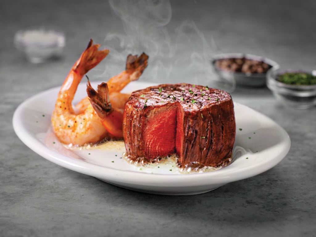 Ruth's Chris Steak House - RiverPlace-Restaurant-Food-Photo-1