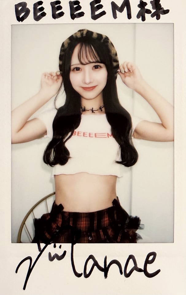 LilyS/ash 川澄ななえ 直筆サイン入りチェキ