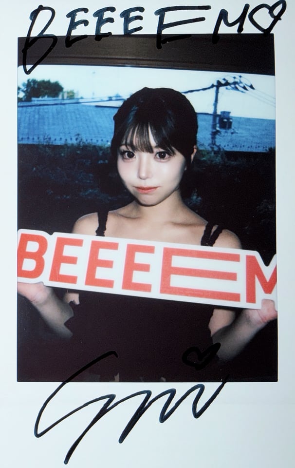 Toi Toi Toi さくらもも 直筆サイン入りチェキ