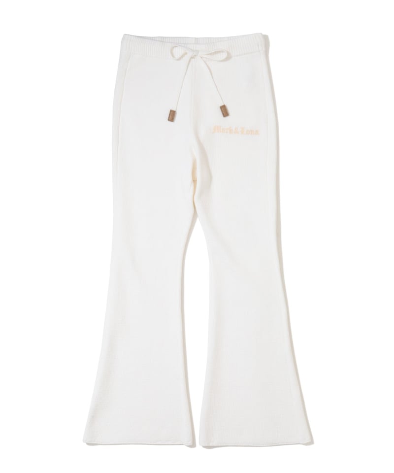 品番:MLW-26C-AT32 カラー:WHITE / BLACK 価格:¥53,900(税込)