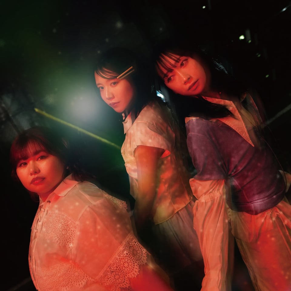 1st Single「ただいま」ジャケットビジュアル