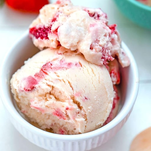Strawberry ice cream