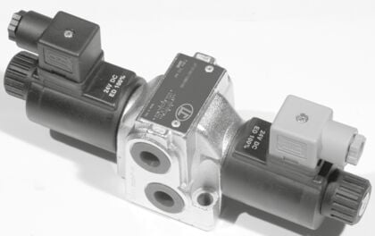 Bosch Rexroth R930072882 Wegeventil