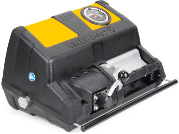 Enerpac XA12VG Luftpumpe - Bild 1