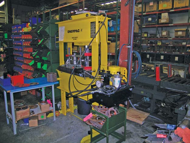 Enerpac VC15 Wegeventile - Bild 2