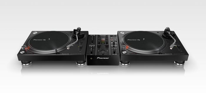 Pioneer DJ PLX-500 HIGH-TORQUE DIRECT DRIVE TURNTABLE