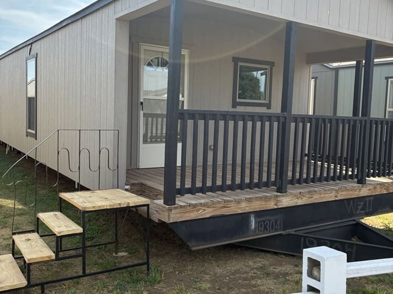 Heritage 16x80 3 Bedroom #19304 for sale at Bell Mobile Homes in Levelland TX