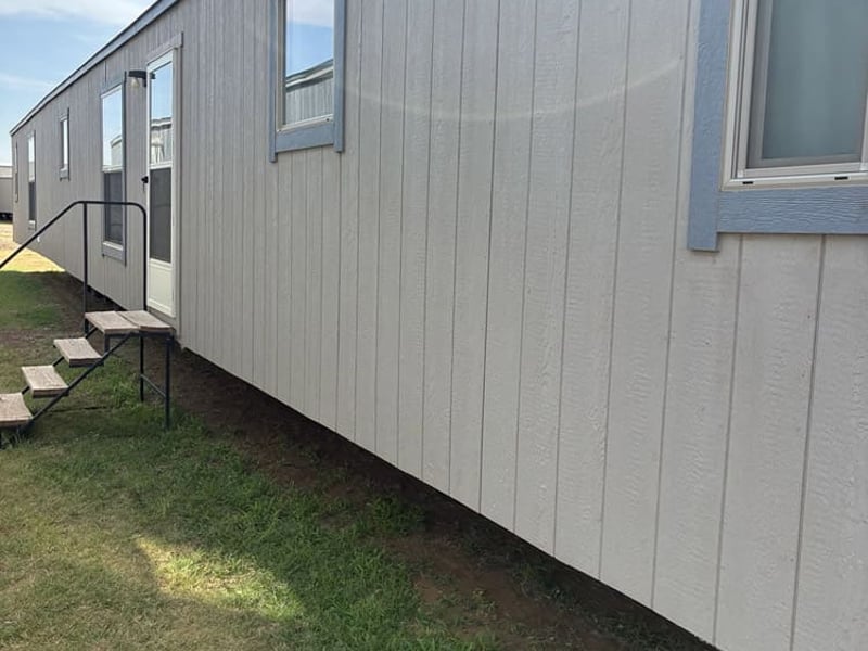 Heritage 16x80 3 Bedroom #19274 for sale at Bell Mobile Homes in Levelland TX