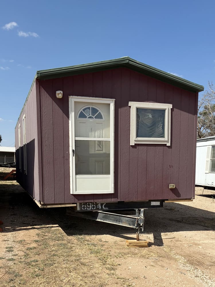 Used 1 Bedroom Tiny House #8984