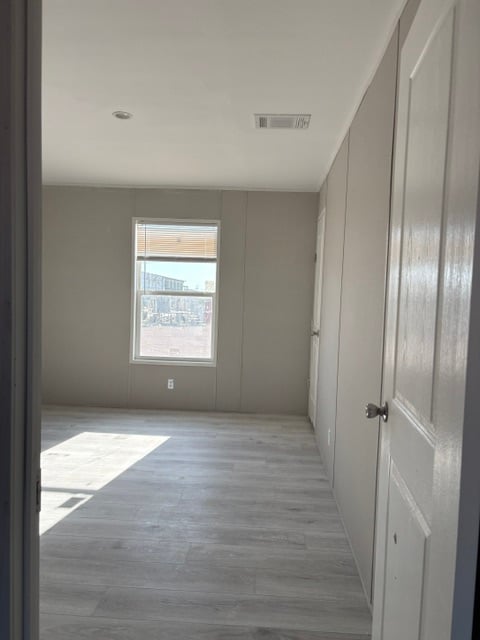 Secondary bedroom in 4 bed manufactured home for sale near Midland Odessa