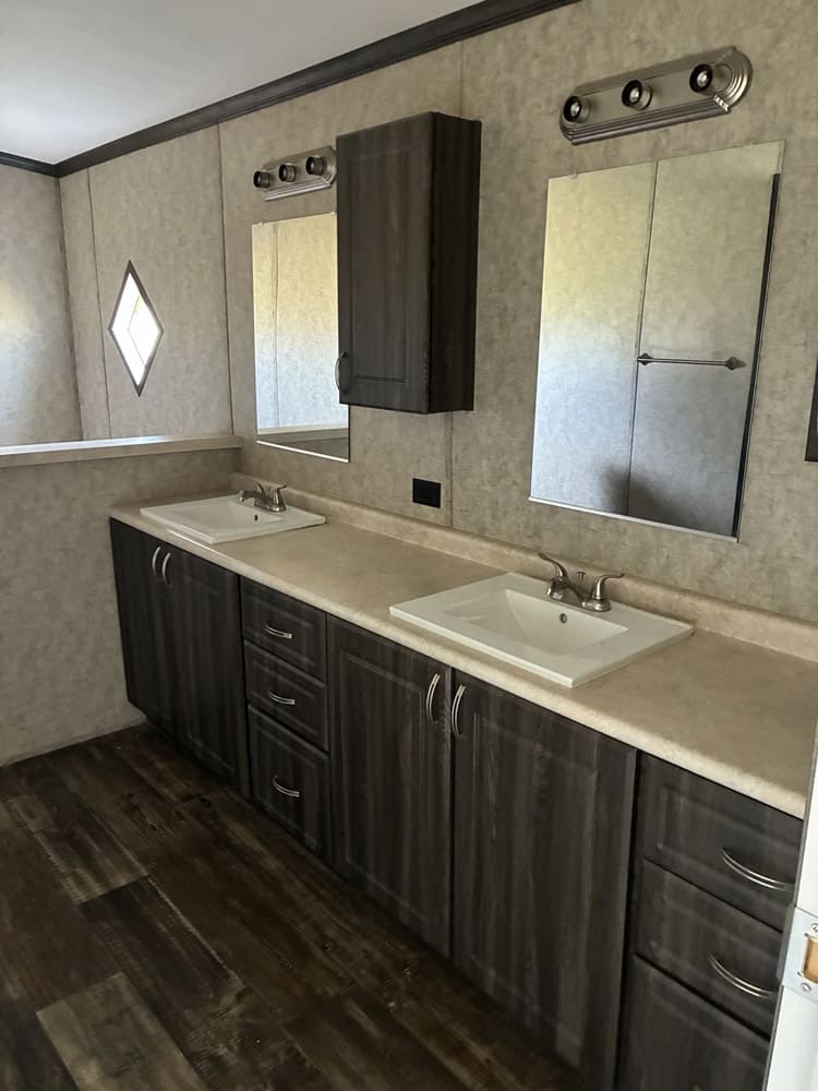 Traila #19754 en venta at Bell Mobile Homes near Lubbock