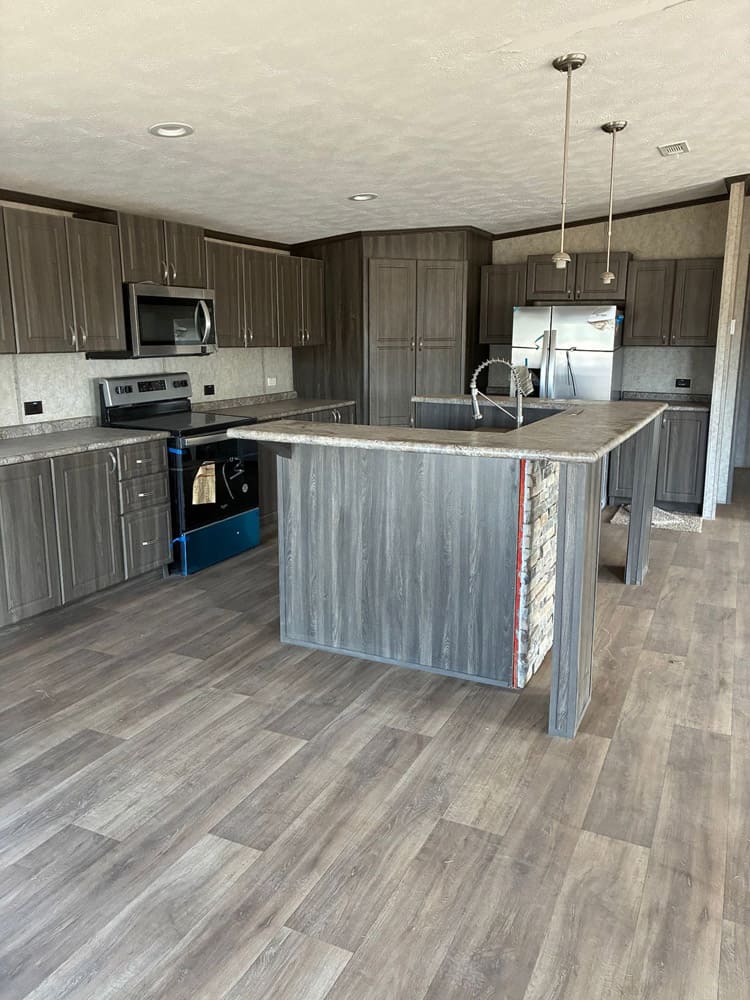 Heritage 32x64 - 3 Bedroom at Bell Mobile Homes in Levelland, TX