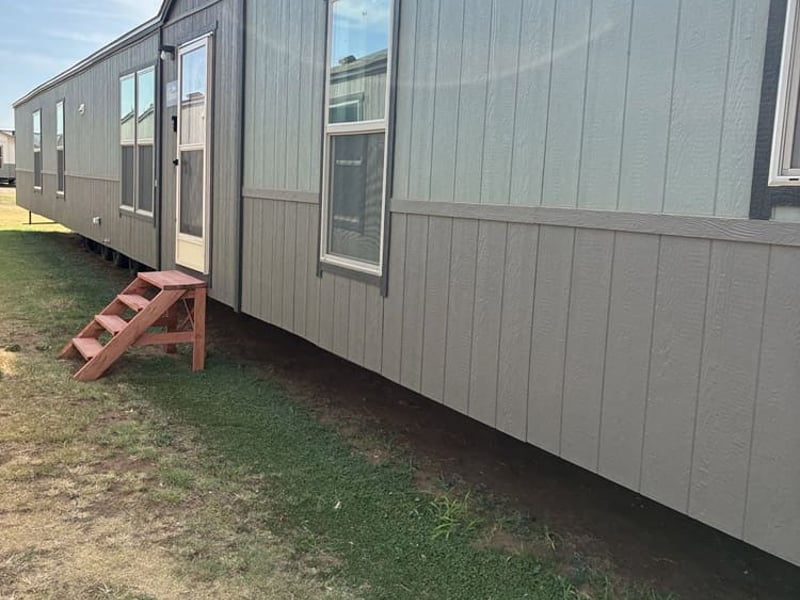 Heritage 16x80 3 Bedroom #121272 for sale at Bell Mobile Homes in Levelland TX