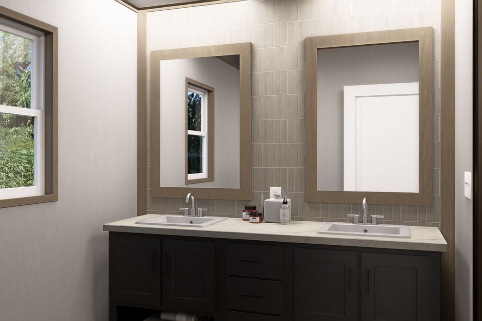 Dual vanity in the Clayton Epic Mariner manufactured home