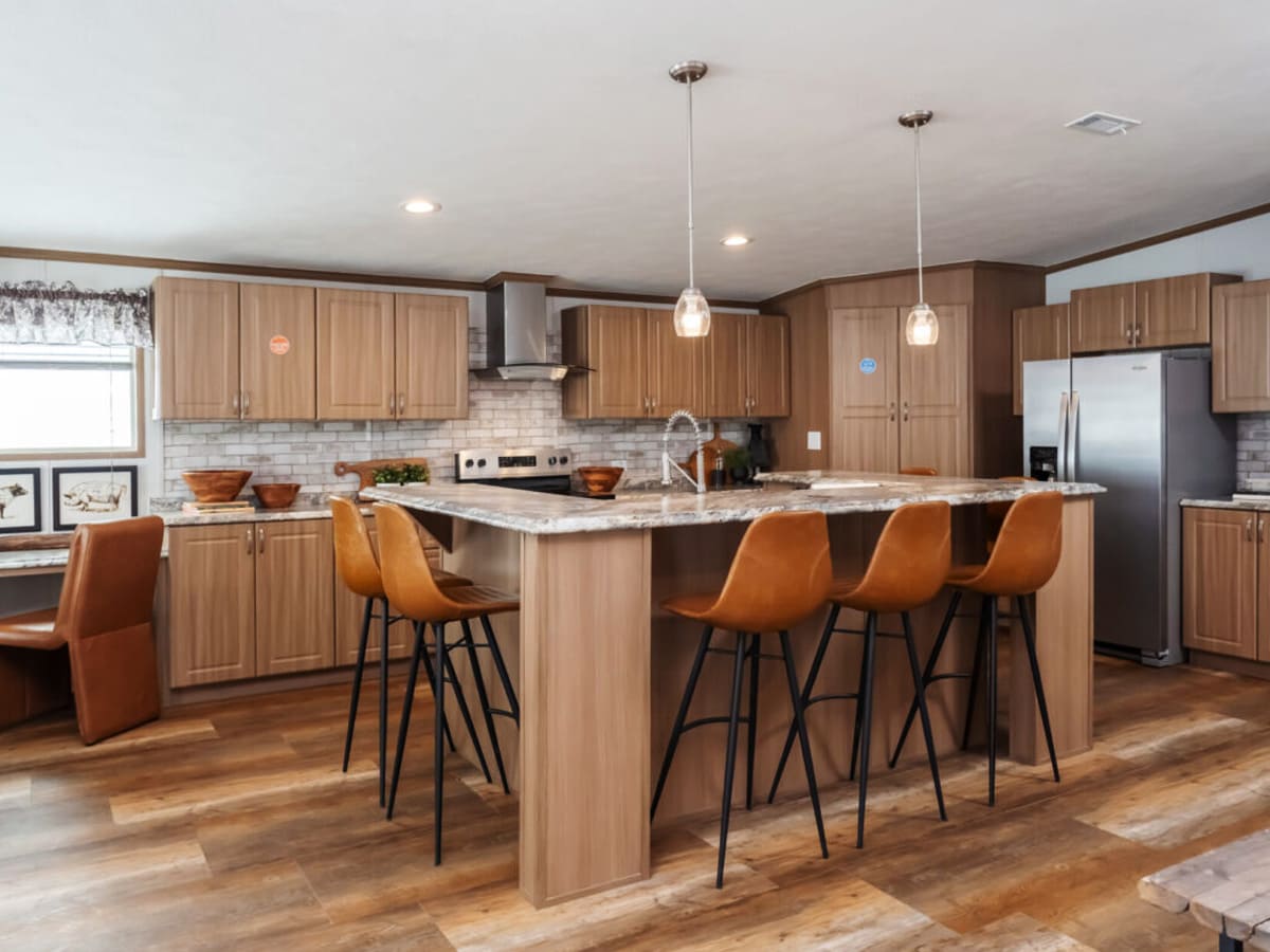 Legacy Housing manufactured home available through New Start Homes in Bonham, Texas