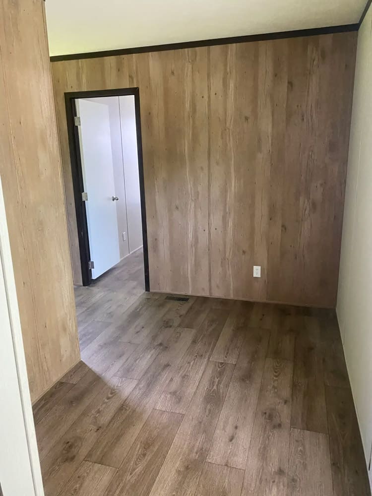 Pre-Owned Clayton 3 Bedroom