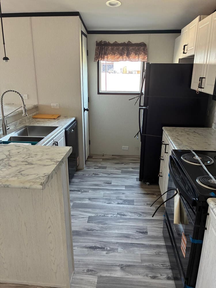 Heritage 16x76 - 3 Bedroom at Bell Mobile Homes in Levelland, TX