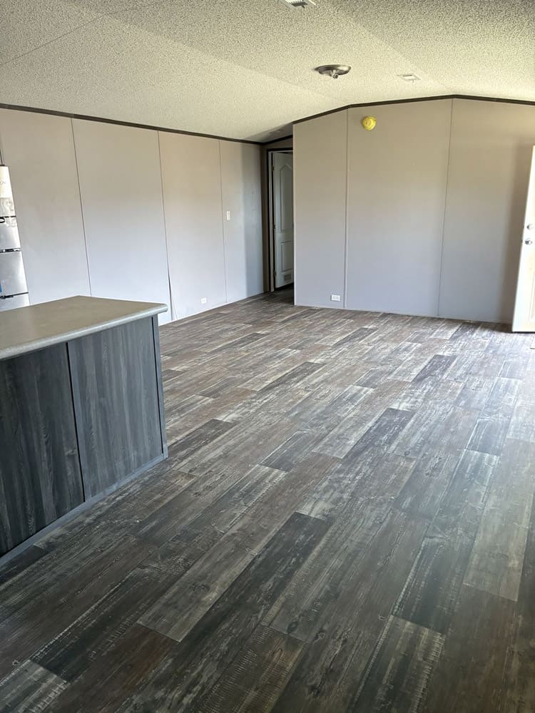 Bell Mobile Homes #19263 for sale near Lubbock and Levelland Texas