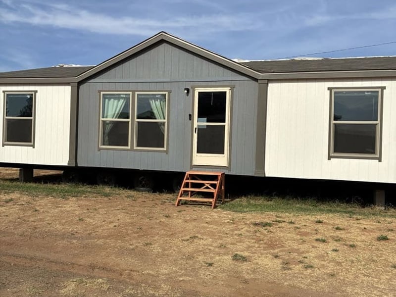 Heritage 32x60 3 Bedroom #121275 for sale at Bell Mobile Homes in Levelland TX