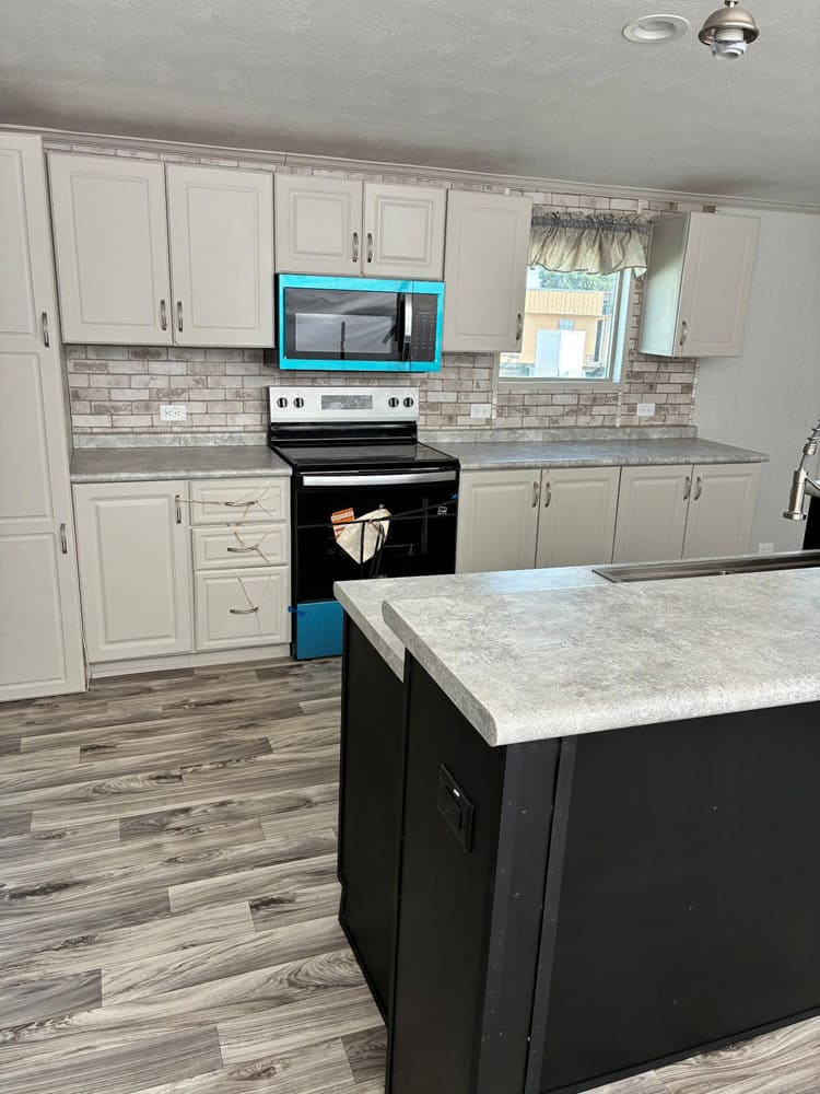 Heritage 32x60 - 3 Bedroom at Bell Mobile Homes in Levelland, TX