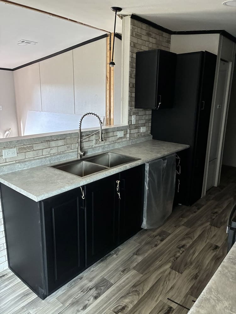 Bell Mobile Homes #215615 available near Levelland and Lubbock TX