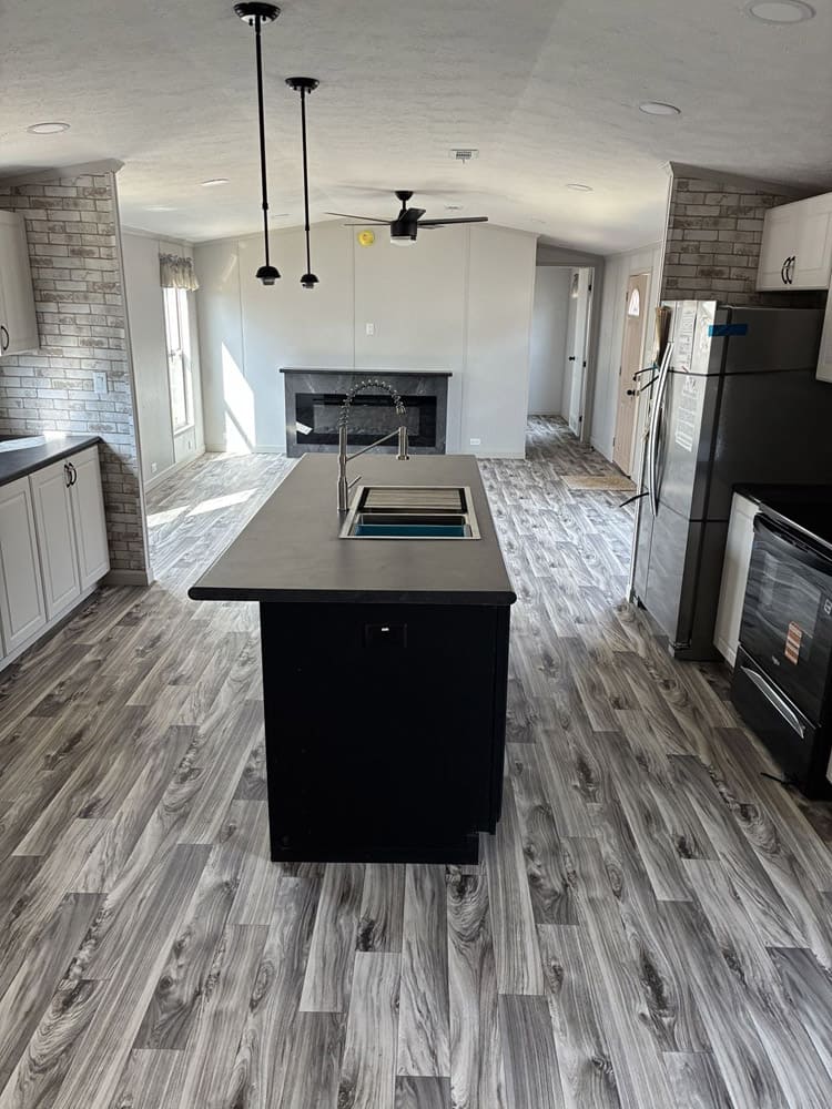 Single wide manufactured home #121272 available near Lubbock TX