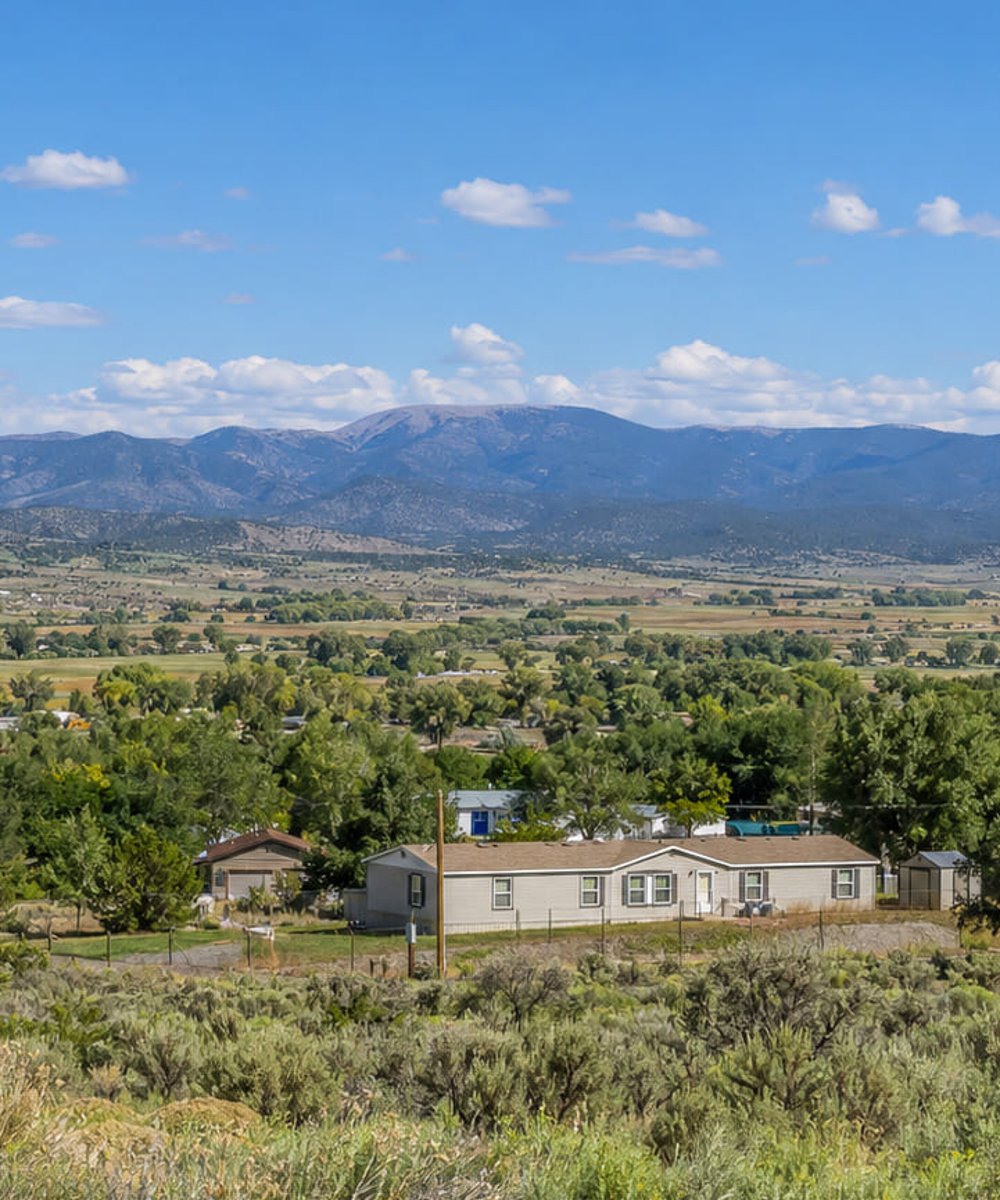 Manufactured homes serving northern New Mexico