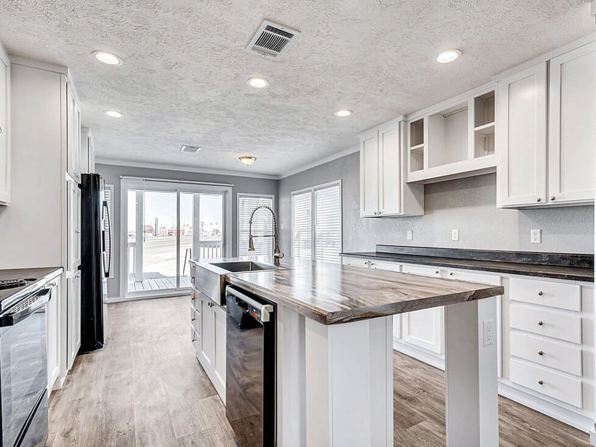 New Vision manufactured home available through New Start Homes in Bonham, Texas