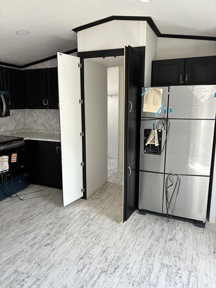 Bell Mobile Homes #215571 serving Levelland Lubbock and West Texas