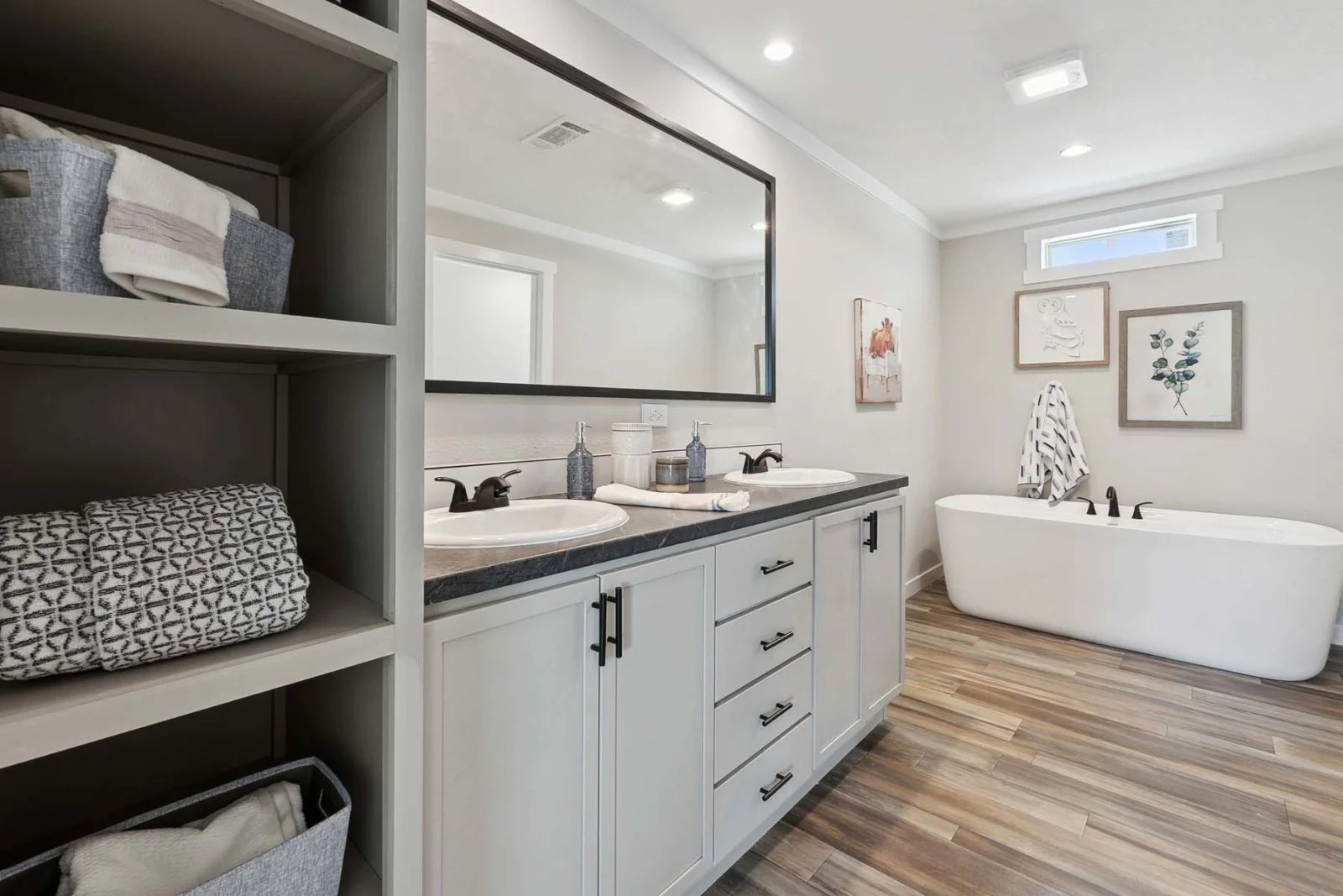Primary bathroom in the Winter Series 32x56H double-wide