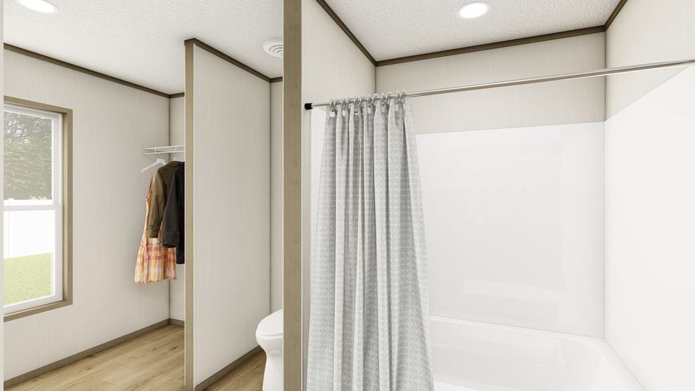 Large bathroom with natural light in the Clayton Epic Explorer