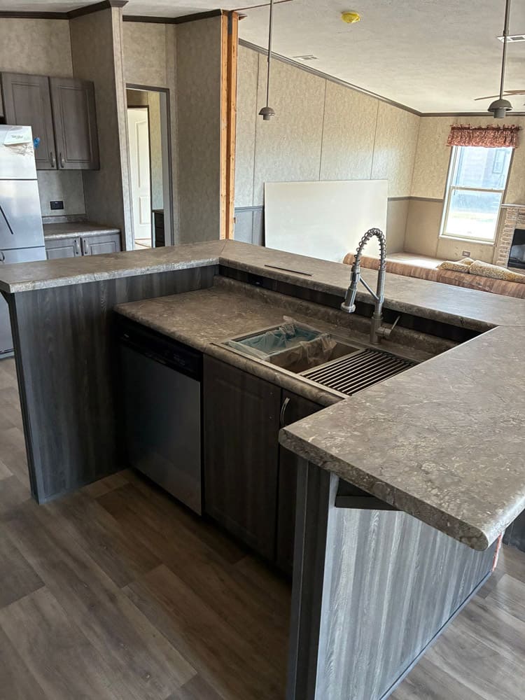Heritage 32x64 - 3 Bedroom at Bell Mobile Homes in Levelland, TX