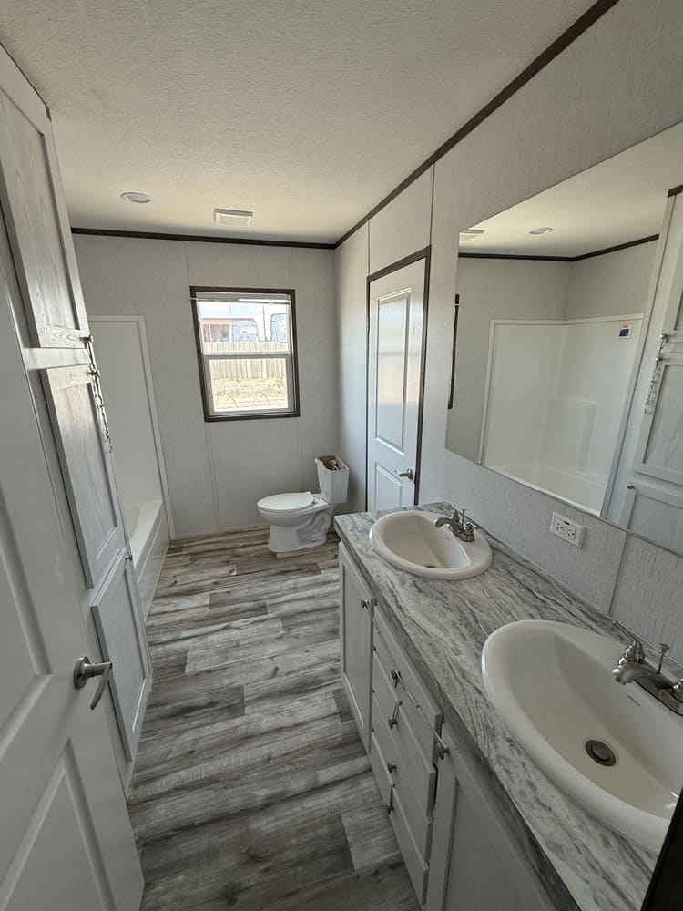 Foto 15 de New 32x64 - 4 Bedroom Doublewide - #2707 de Jessup Housing