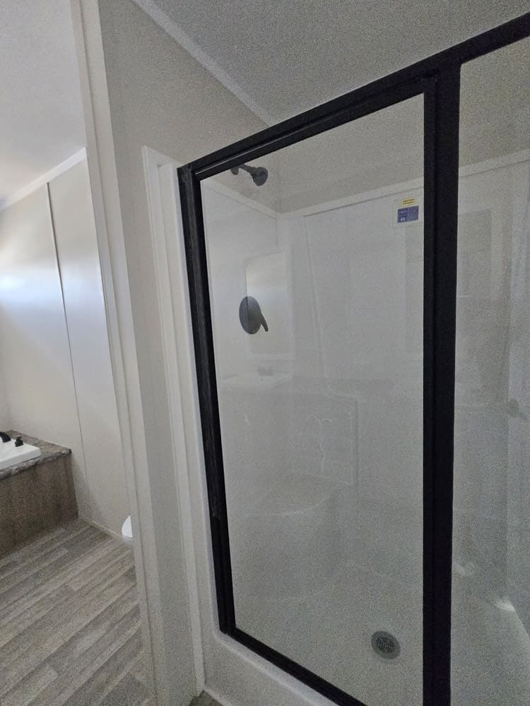 Foto 4 de New 28x60 - 3 Bedroom Doublewide - #39823 de Cavco Homes