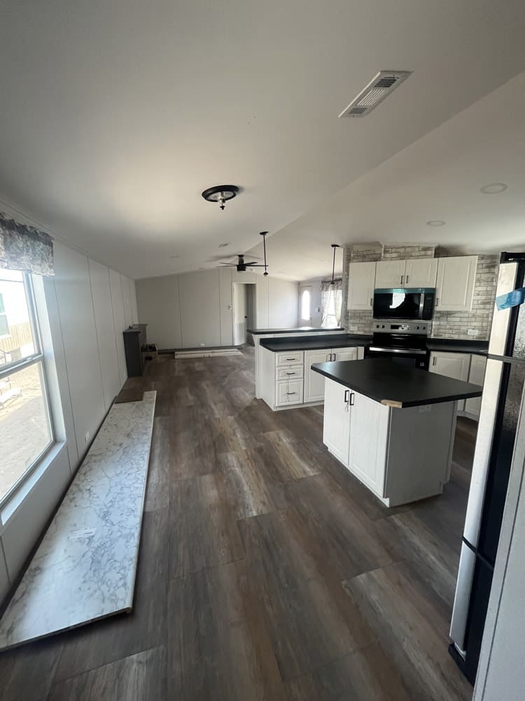 Foto 4 de New 18x80 - 3 Bedroom Singlewide - #15612 de Legacy Housing
