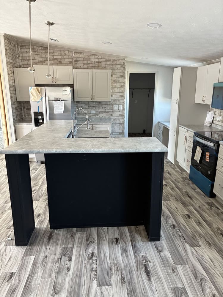 Bell Mobile Homes #121275 serving Levelland Lubbock and West Texas