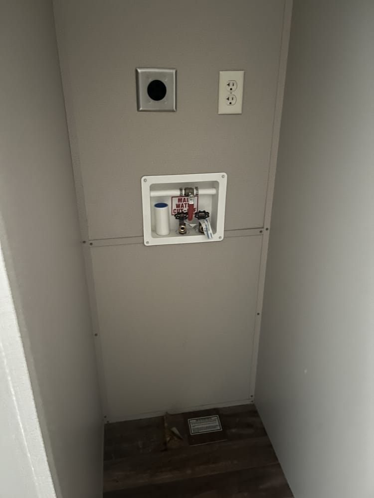 Foto 4 de Used 12x72 - 3 Bedroom Singlewide - #4207 de Legacy Housing