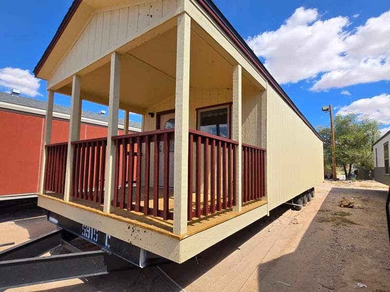 Foto de New 12x36 - 1 Bedroom Tiny House - #5915, casa de Legacy Housing en El Paso, TX