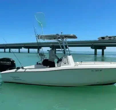KATZ Charters, Captain Jason Katsikas’s 20′ Pioneer