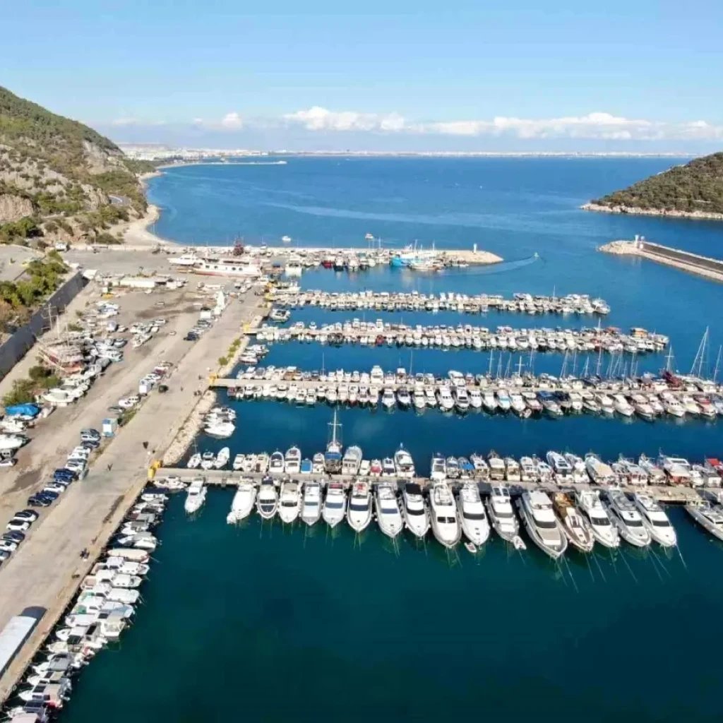 Balıkçı Barınağı