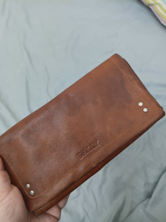 Bally — Bally walllet (Good)