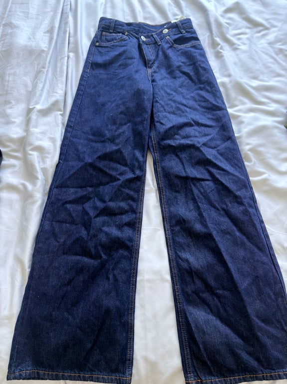 Pull & Bear — Pull & Bear Wide-Leg Denim Jeans (Size 34, New with tags)