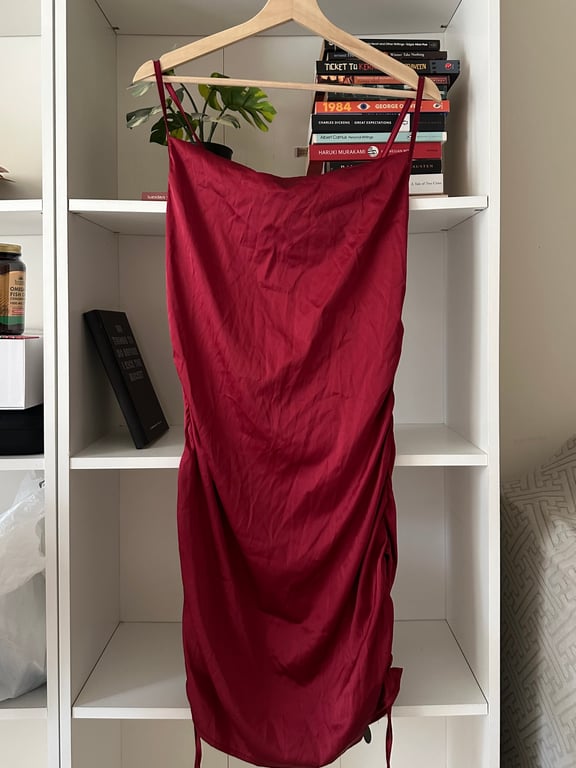 Romwe — Romwe Red Ruched Bodycon Midi Dress - Size M (fits L) (Size M, New with tags)