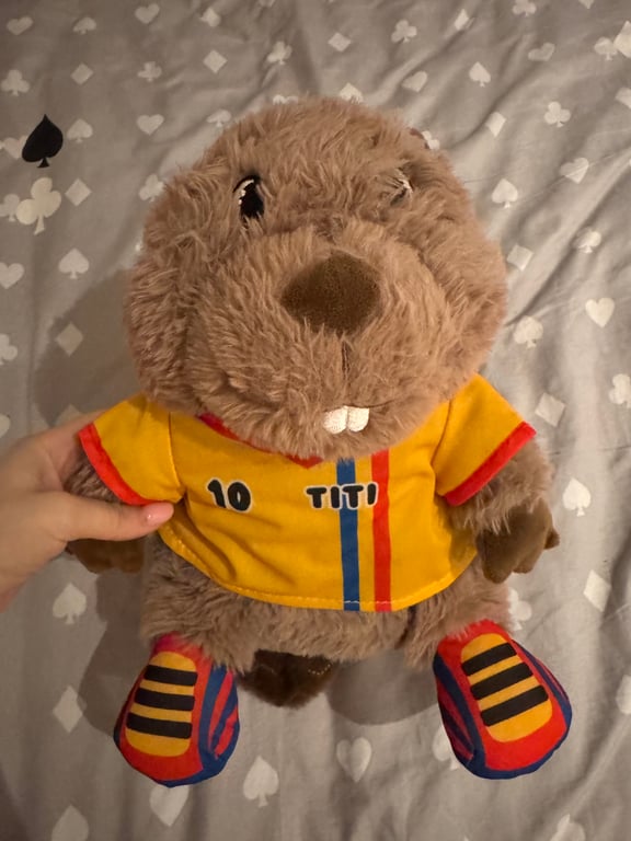 & Other Stories — & Other Stories Beaver Plush Toy (Size S, Good)