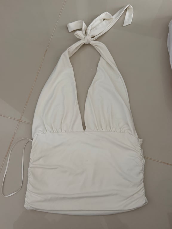 Stradivarius — Stradivarius White Halter Neck Top Size S (Size S, Like new)