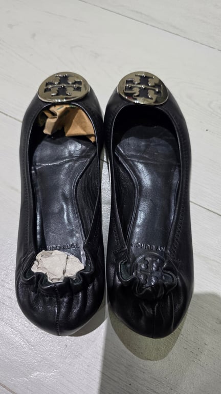 Tory Burch — Tory Burch Black Leather Ballet Flats (Size EU 35.5, Good)