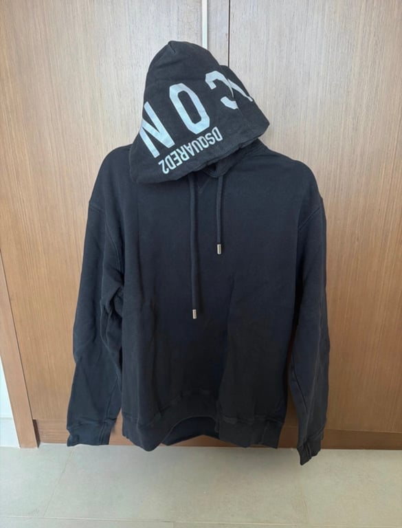 Dsquared2 — Dsquared2 Hoodie Black (Size XL, Good)