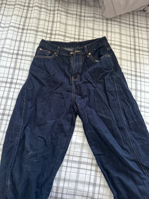 Shein — Shein Dark Wash Baggy Jeans (Size S, Like new)