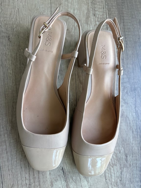 Marks & Spencer — Marks & Spencer beige Slingback Kitten Heel Shoes (Size 37, Good)